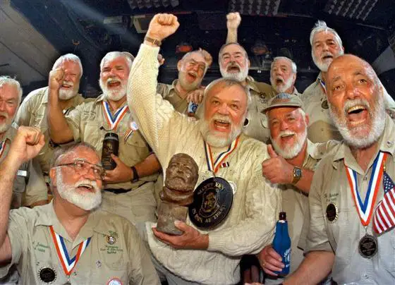 2002 Winner Ron Thomas